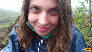 I publicly jerk off my guide in the mountains - throbbing cock in my mouth