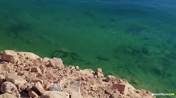 Amateur Adventure Porn - Molly Pills - Lakeside Fucking POV