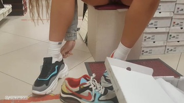 No panties in a shoe store