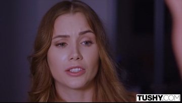 Young slut agreed to star in porn
