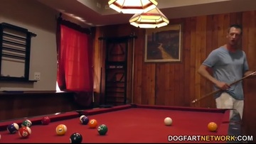 Jezabel Vessir Invites 5 Men For Gangbang