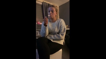 HOT ONLYFANS SMOKER 50% OFF RIGHT NOW