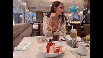 My friend makes me orgasm so hard in a cafe by using remote control toy - Lust 2