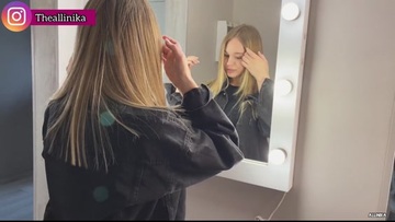 Hot blonde gave herself to a salesman in the fitting room
