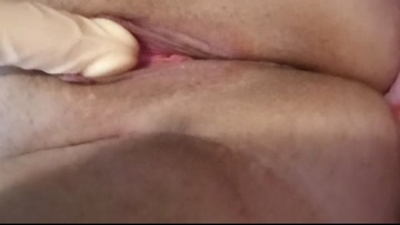Bbw milf fucks dildo