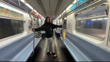 RISKY BLOWJOB, MADE HIM CUM ON NYC SUBWAY
