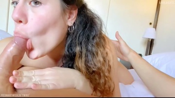 Pregnant, sexy broad gets fucked hard.