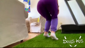 Puts her on her ass to bang her