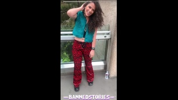For money, the baby agrees to fuck