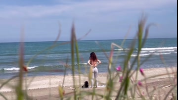 FUCKS A STRANGER ON THE BEACH!!!