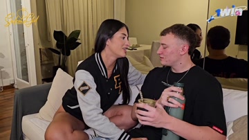 Threesome with Courtney Love and a shy Argentinean with a huge cock - SALOMÉ GIL