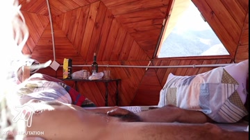 2 orgasms, squirt and creampie. Home fuck