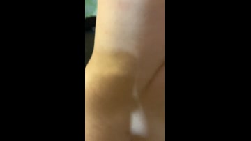 Med school student knows how to give a killer blowjob