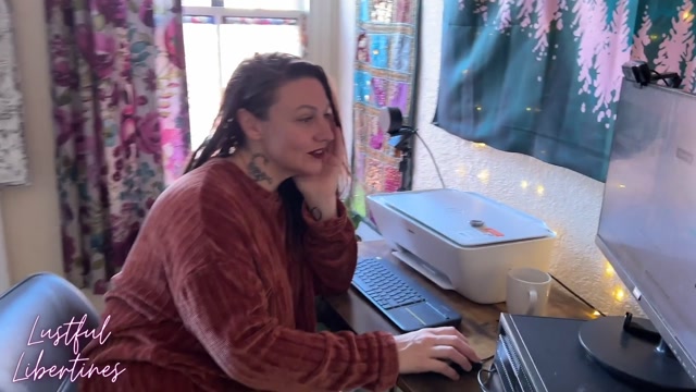 Accidentally slipped my dick into my stepsisters hairy MIlF pussy