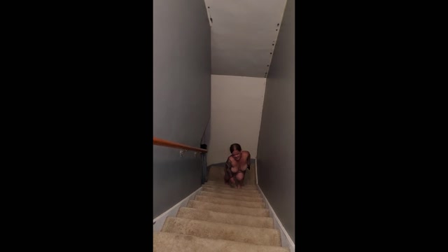 Midget showing off
