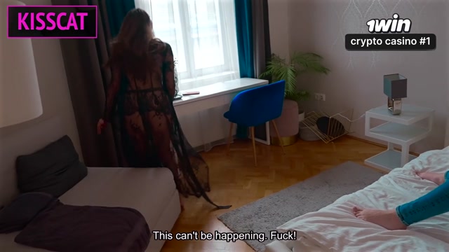Тише ты, а то тётя проснётся, опять нам её трахать придётся 🤫